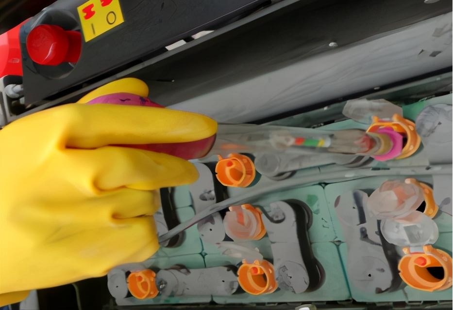 電瓶加水的正確步驟你了解嗎？